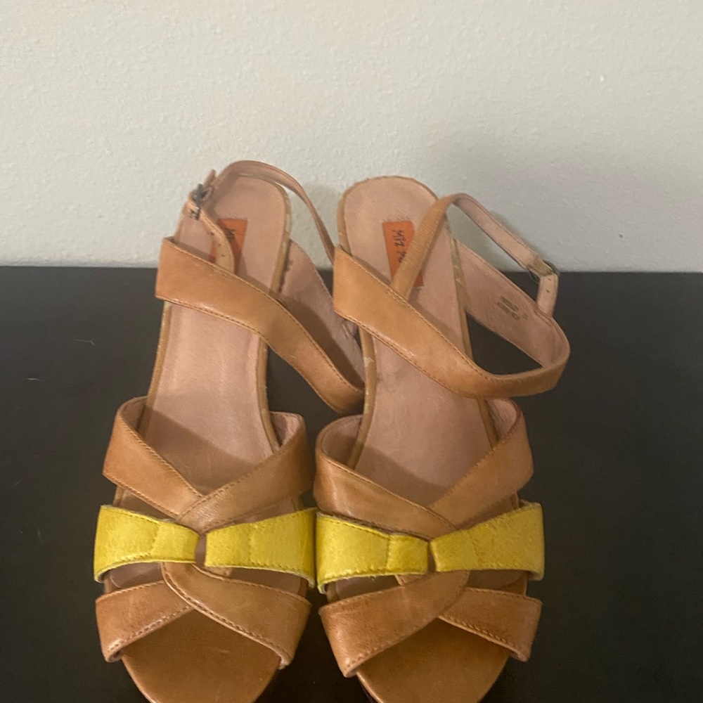 Miz Mooz Tan and Yellow Sandals with Criss-Cross Straps